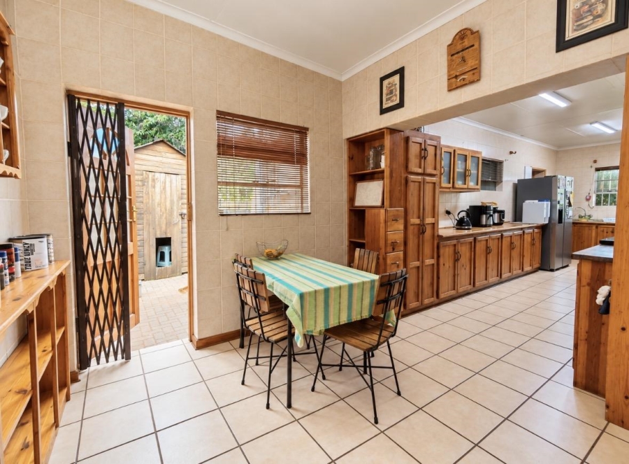4 Bedroom Property for Sale in Pellissier Free State